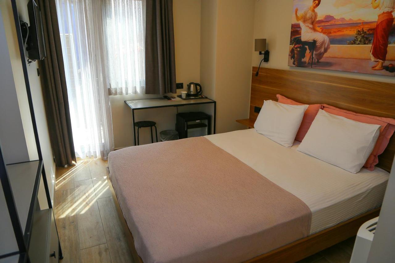 Senyildiz Hotel Smirne Esterno foto