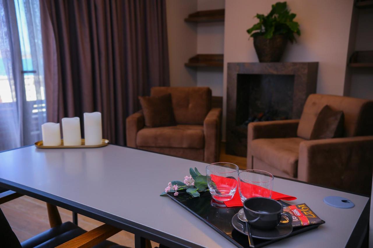 Senyildiz Hotel Smirne Esterno foto