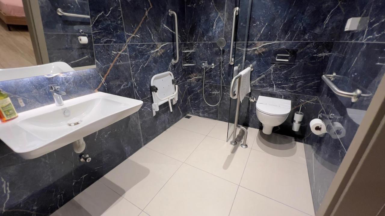 Senyildiz Hotel Smirne Esterno foto
