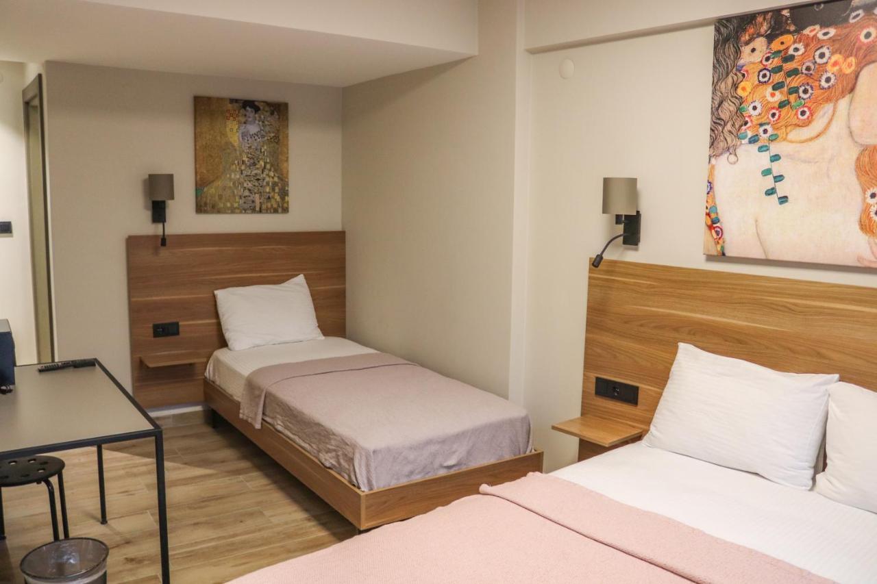 Senyildiz Hotel Smirne Esterno foto